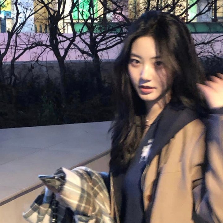 熟悉的她